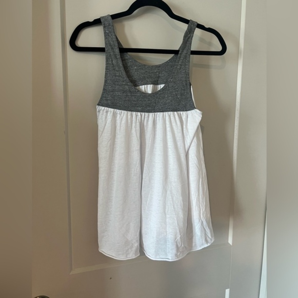 4/$25 NWOT Chaser burnout flowy tank top. P2P 17”